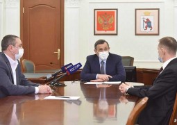 Александр Евстифеев провел первую встречу с избранным накануне мэром Волжска